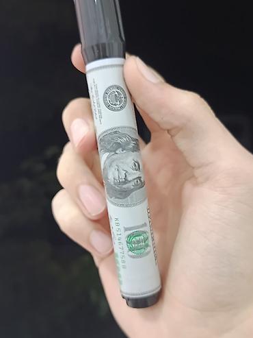 yaşıl şam yandırmaq: Dollar dizaynlı marker qələm - Korpus: 100 dollarlıq əskinas printi — 4