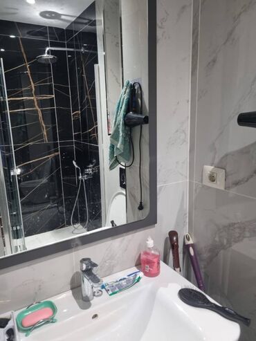 Uzunmüddətli kirayə mənzillər: Yasamal rayonu, KRİSTAL PARK Yaşayış Kompleksində, yeni tikili, 16 — 9