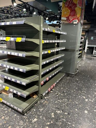 Витрины: Витрины, стеллажи, полки торговые металлические б/у, полка магазинная — 15