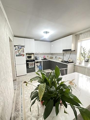 Дома: 2 комнаты, 95 м², 5 соток, Ала-Тоо, Собственник — 3