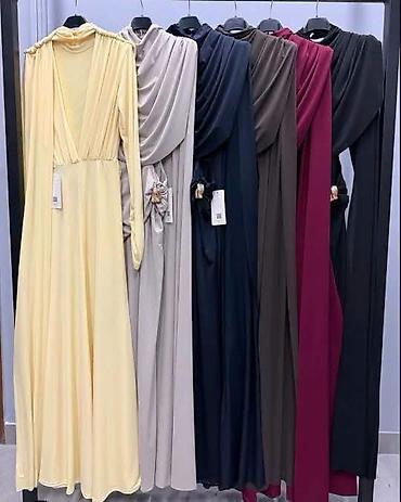 dugacke haljine: Haljina: 3300 dinara
S M L Xl — 7