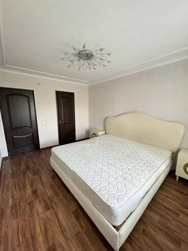 продаю квартиру в городе балыкчы: 3 комнаты, 66 м², Индивидуалка, 4 этаж, Косметический ремонт