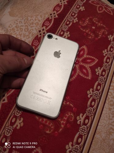Apple iPhone: IPhone 7, 32 GB, Ağ, Barmaq izi