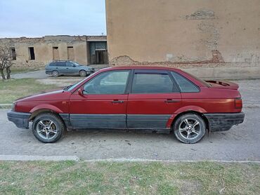 Volkswagen: Volkswagen Passat: 1990 г., 1.8 л, Механика, Бензин, Седан at lalafo.kg — 9 Volkswagen: Volkswagen Passat: 1990 г., 1.8 л, Механика, Бензин, Седан — 9