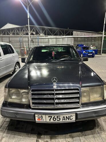 салон от мерса: Mercedes-Benz W124: 1990 г., 2.3 л, Механика, Бензин, Седан