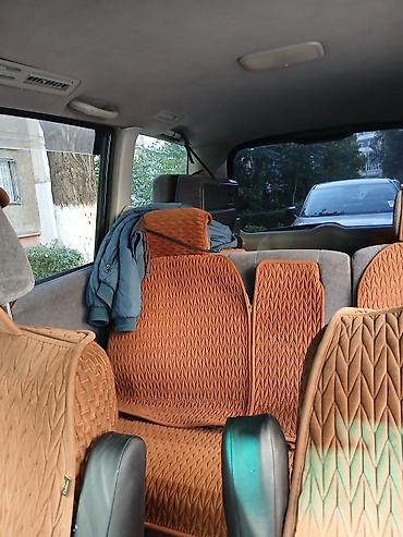 Toyota: Toyota Noah: 2003 г., 2 л, Автомат, Минивэн — 6