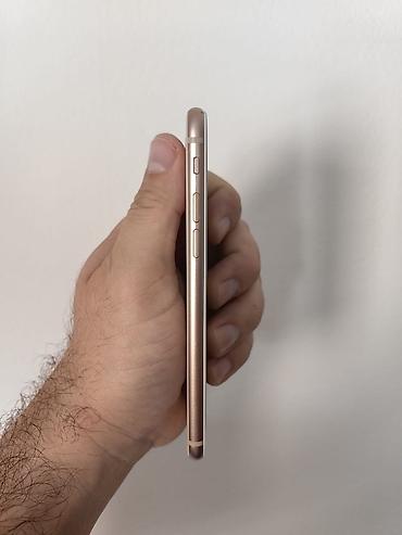 kabl za iphone: Iphone 8 sa 64gb memorije, icloud free, otključan za sve mreže — 3