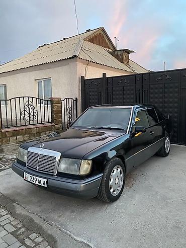 Mercedes-Benz W124: 1992 г., 2 л, Механика, Бензин, Седан