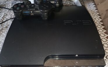 iphone 16 pro islenmis: PlayStation 3. yaddaşinda 60 oyun var 4 eded pult ustunde verilir