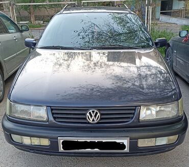 Volkswagen Passat: 1995 г., 1.6 л, Механика, Бензин, Универсал