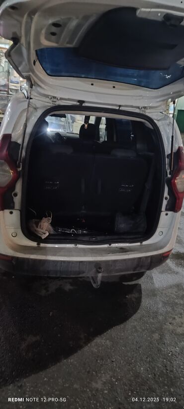 Dacia: Dacia Lodgy: 1.5 l | 2014 il 520000 km Van/Minivan — 10