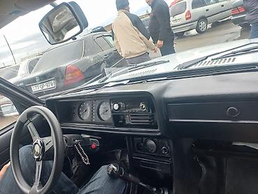 muravey təkərləri: VAZ 2107, ağ rəng, sedan kuzov. Mühərrik və ötürmə: - Benzin — 1