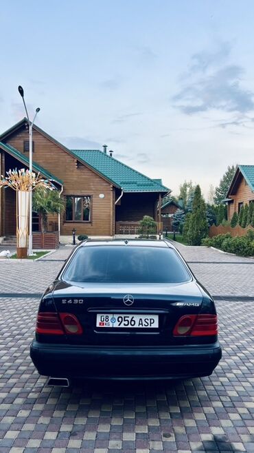 шины новый: Mercedes-Benz E-Class: 1997 г., 3.2 л, Автомат, Бензин, Седан
