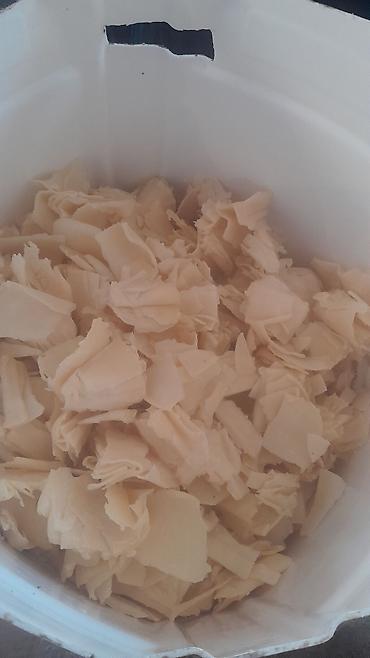 Средства для стирки: Самынга даяр сырье стружка кг 70 сом гранула кг 65 сом адрес Бишкек — 2