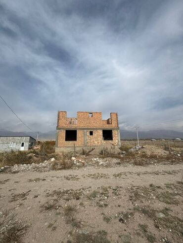 Продажа домов: Дом, 200 м², 4 комнаты, Собственник — 7