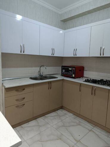 Uzunmüddətli kirayə mənzillər: Semaşkanın arxasında 20 mərtəbəli binanın 16-cı mərtəbəsində 2 otaqlı — 7