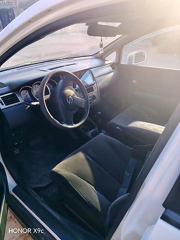 prius baqaj: Nissan Tiida Latio sedan Salam Bez kraska deyil əziyi olubda düzəlibdə — 7