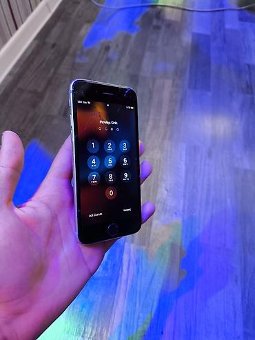 Apple iPhone: IPhone 6s, 16 GB, Gümüşü, Qırıq — 4