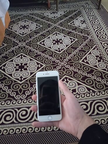 айфон 7 бишкек бу: IPhone 8, Б/у, 64 ГБ