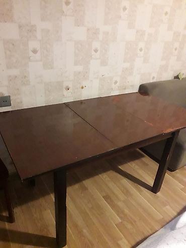 Stol ( masa ) uzunu 150 sm, eni 75 sm, ishlenmish, ayaglari