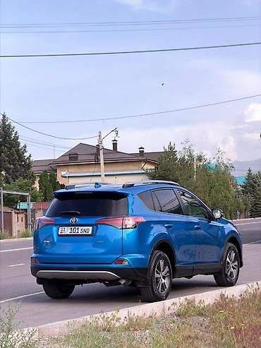 Toyota: Toyota RAV4: 2017 г., 2.5 л, Автомат, Бензин, Кроссовер at lalafo.kg — 5 Toyota: Toyota RAV4: 2017 г., 2.5 л, Автомат, Бензин, Кроссовер — 5