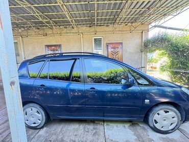 вариантка авто: Toyota Corolla Verso: 2004 г., 1.6 л, Механика, Бензин, Седан