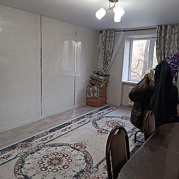 Долгосрочная аренда комнат: Сдаётся квартира Планировка и отделка: - Просторная комната с большим — 7