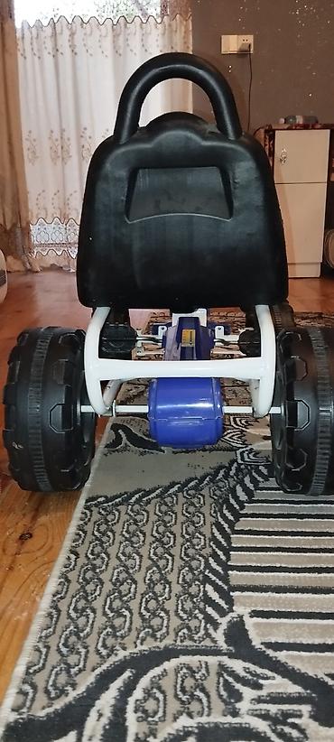 robot itin qiymeti: Uşaq pedal maşını – Baby Land markası - Rəng: mavi/ağ şassi, qara — 2