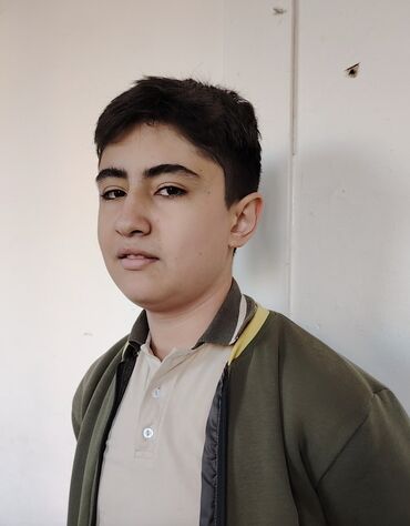 Biznes üçün program təminatı: Məhsul: “Ay Məllim” – Pul Qazanmaq Tətbiqi Xüsusiyyətlər: - Sadə və — 10