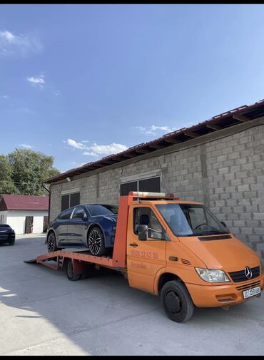 продаю связи с переездом: С лебедкой, С гидроманипулятором, Со сдвижной платформой