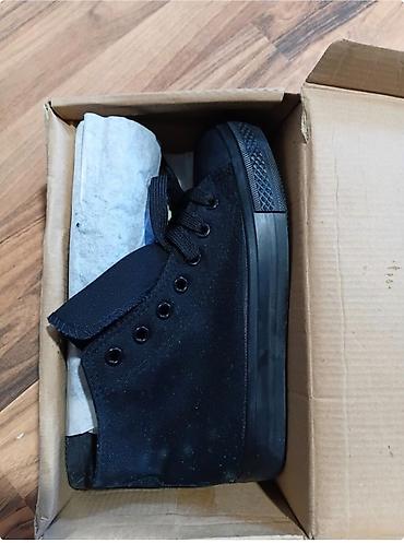 nike lilly: Starke sve nove crne 37 broj,plavo bele 38,crveno crne 38 i 40 — 3