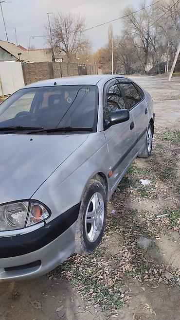 Транспорт: Toyota Avensis: 2002 г., 1.8 л, Автомат, Бензин, Седан — 7