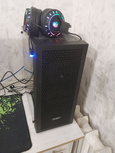 компьютерный корпус: Компьютер, ядер - 4, ОЗУ 16 ГБ, Игровой, Б/у, Intel Core i3, NVIDIA GeForce RTX 4060, SSD