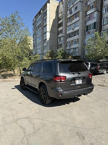 Продажа авто: Toyota Sequoia: 2021 г., 5.7 л, Автомат, Бензин, Внедорожник — 4