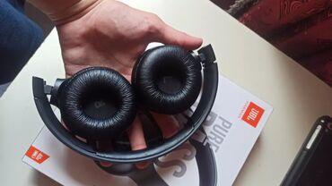 tek qulaqli nausnik: JBL TUNE510bt yeni kimidir, yaxşı vəziyyətdədir komplektdə qulaqlıq