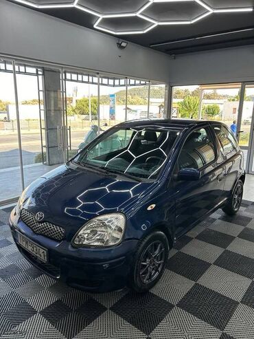 Μεταχειρισμένα Αυτοκίνητα: Toyota Yaris: 1.4 l. | 2005 έ. Χάτσμπακ