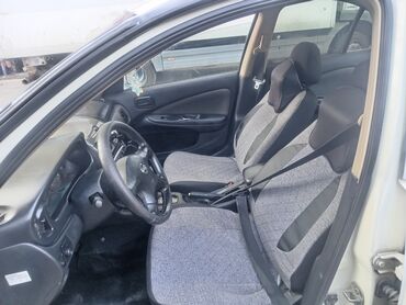 Nissan: Nissan Sunny: 1.6 l | 2004 il Sedan — 7