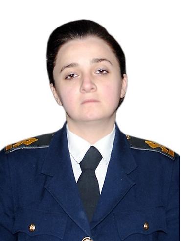 is katibe: Dil bilikləri: İngilis dili- yaxşı Azerbaycan dili-yaxşı Rus dili- ela — 1