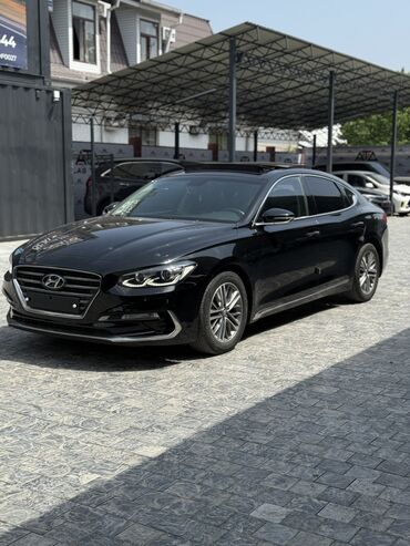 салярис 2018: Hyundai Grandeur: 2018 г., 3 л, Автомат, Газ, Седан
