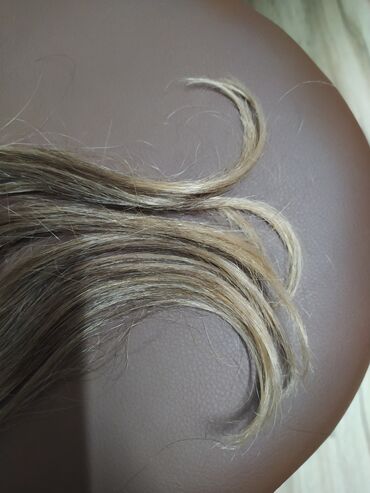 Perike i klipse: Prodajem šiške,prava prirodna kosa . na stanju ;četiri para kraćih na lalafo.rs — 10 Perike i klipse: Prodajem šiške,prava prirodna kosa . na stanju ;četiri para kraćih — 10