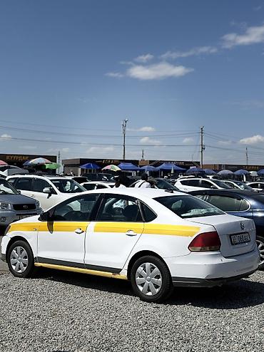 авто полотка: Volkswagen Polo: 2018 г., 1.6 л, Автомат, Газ, Седан — 4