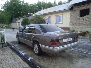 диски мазда: Продается автомобиль Mercedes-Benz 230E в сером цвете. Этот седан