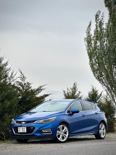 купить чехлы на гольф 4: Chevrolet Cruze: 2017 г., 1.4 л, Автомат, Бензин, Хэтчбэк