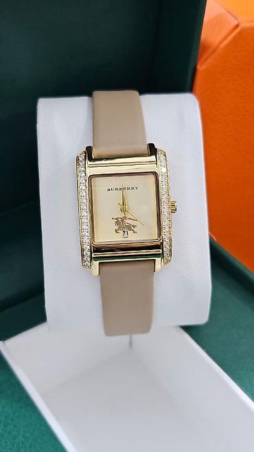 3d saat: Burberry qadın saatı – zərif kvadrat korpus və daşlı bezel Rolex — 10