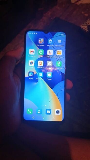 номер телефона ошка: Tecno Spark 10C, Б/у, 64 ГБ, цвет - Голубой, 2 SIM