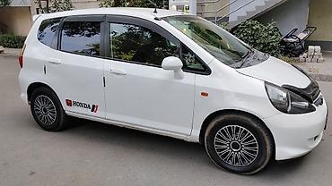 аито: Honda Fit: 2004 г., 1.3 л, Вариатор, Бензин, Хэтчбэк — 3