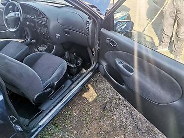 visina auta: BRAVE VRATA ZA FORD FIESTA OD 2000. DO 2002. GOD. | Polovni delovi — 1