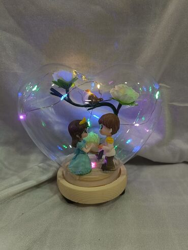Oyuncaqlar: Işıqlı gül suveniri.hediyyelik.qutudadir.Catdirilma mumkundur — 24