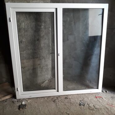 işlənmiş pencere: İşlənmiş İki qat şüşə paketi Plastik pəncərə, Еni: 150 sm, Uzunluğu: 150 sm