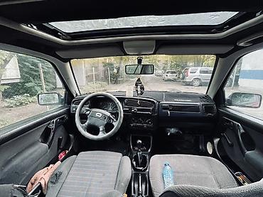 Продажа авто: Volkswagen Vento: 1992 г., 1.8 л, Механика, Бензин, Седан — 9